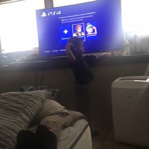 Meet your Posher, Noe